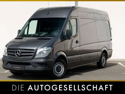 Gebraucht Mercedes Sprinter 163 PS (119 kW) 2018 Graphitgrau metallic Van