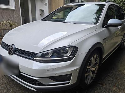 Second-hand VW Golf Alltrack 184 CP (135 kW) 2015 Alb Break