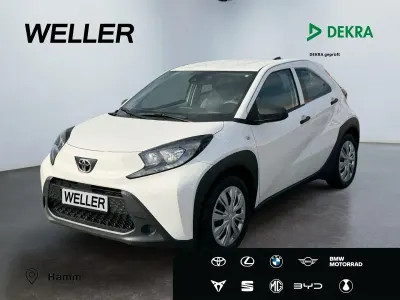 Gebraucht Toyota Aygo X 72 PS (52 kW) 2023 Weiss SUV