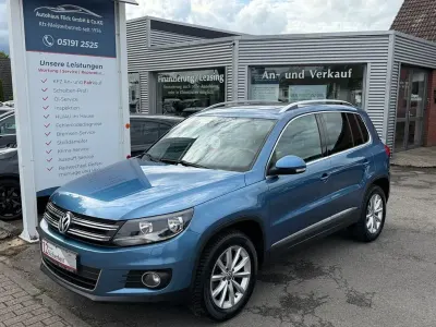 Gebraucht VW Tiguan LOUNGE 150 PS (110 kW) 2015 Blau SUV