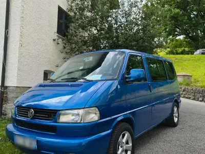 Gebraucht VW Multivan 102 PS (75 kW) 2021 Blau Van / Kleinbus