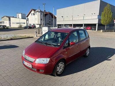 Used Fiat Idea Dynamic 90 HP (66 kW) 2006 Red Minivan