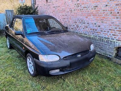 Occasion Ford Escort Cabriolet 90 ch (66 kW) 1995 Bleue Cabriolet
