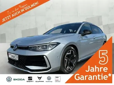 Używany VW Passat Style 150 KM (110 kW) 2024 Srebrny Kombi
