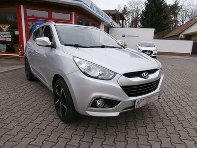 Gebraucht Hyundai ix35 Style 136 PS (100 kW) 2013 Sleek silver SUV