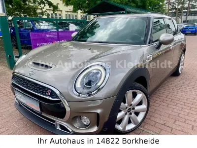 Gebraucht Mini Cooper S Clubman Chili 192 PS (141 kW) 2019 Melting silver Kombi