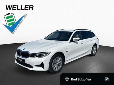 BMW 330e