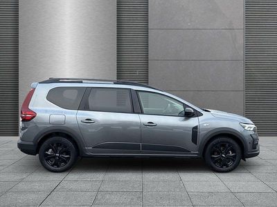 Gebraucht Dacia Jogger Extreme 141 PS (103 kW) 2023 Grau metallic Van / Kleinbus