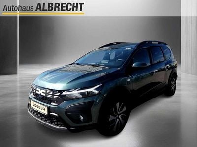 Nuova Dacia Jogger Expression 110 CV (80 kW) 2025 Verde Monovolume