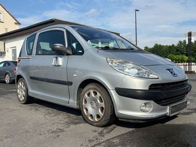 Peugeot 1007