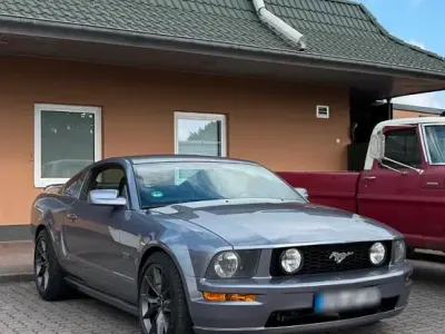 Gebraucht Ford Mustang GT 380 PS (279 kW) 2006 Grau Coupé
