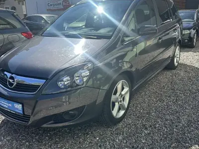 Gebraucht Opel Zafira Sport 140 PS (102 kW) 2009 Karbongrau Van / Kleinbus