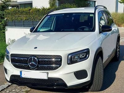 Mercedes GLB250