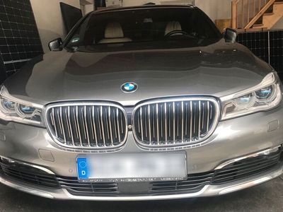 gebraucht BMW 750 i xDrive, echte Vollausstattung!! TOP!!