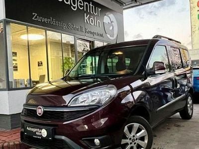 Schwarz Gebraucht 2015 Fiat Doblò Van / Kleinbus | 9.990 €