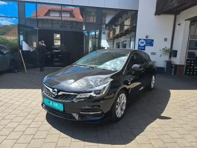 Gebraucht Opel Astra Elegance 131 PS (96 kW) 2020 Schwarz Limousine