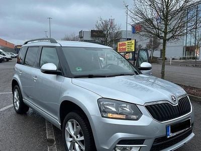 Gebraucht Skoda Yeti 105 PS (77 kW) 2014 Silber SUV