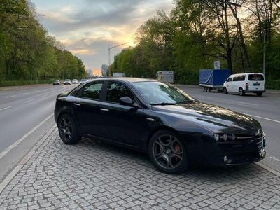 Alfa Romeo 159