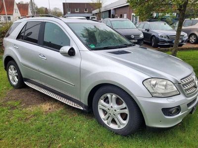 Mercedes ML320