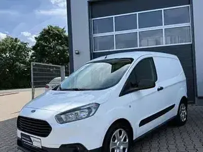 Gebraucht Ford Transit Trend 101 PS (74 kW) 2020 Weiß Van / Kleinbus