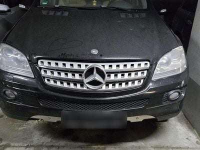 Gebraucht Mercedes ML320 224 PS (164 kW) 2006 Schwarz SUV