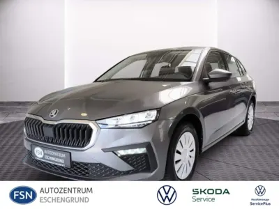 Gebraucht Skoda Scala Essence 116 PS (85 kW) 2025 Graphitegrau metallic Kleinwagen