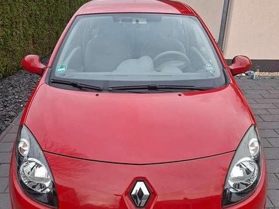 Gebraucht Renault Twingo 76 PS (55 kW) 2009 Rot Kleinwagen