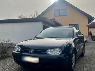 Gebraucht VW Golf IV 75 PS (55 kW) 1999 Blau Kleinwagen