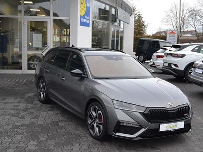 Grau Gebraucht 2022 Skoda Octavia RS Kombi | 33.980 € (Etwas zu teuer)