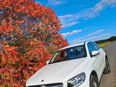 Gebraucht Mercedes GLC250 211 PS (155 kW) 2018 Weiß SUV