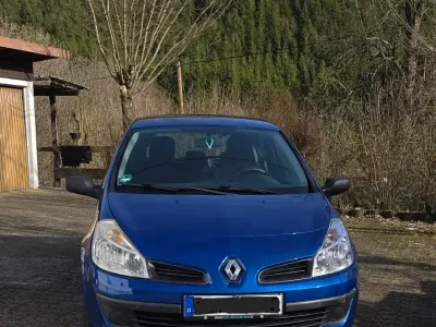Occasion Renault Clio II 75 ch (55 kW) 2007 Bleue Citadine