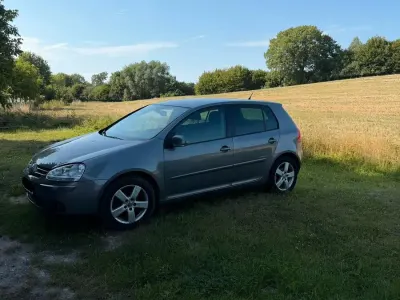 Gebraucht VW Golf V 2008 Grau Kleinwagen