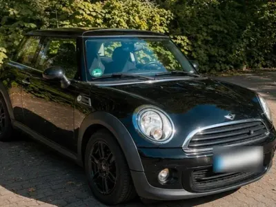 Gebraucht Mini ONE 75 PS (55 kW) 2013 Schwarz Kleinwagen