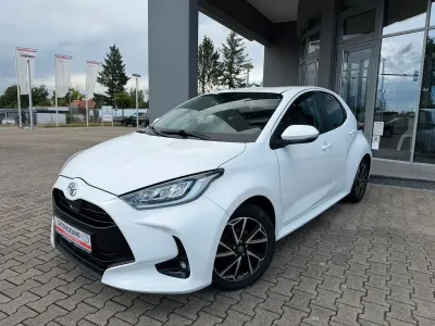 Gebraucht Toyota Yaris 125 PS (91 kW) 2022 Weiß Kleinwagen