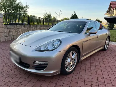 Gebraucht Porsche Panamera 380 PS (279 kW) 2012 Andere farben Kleinwagen