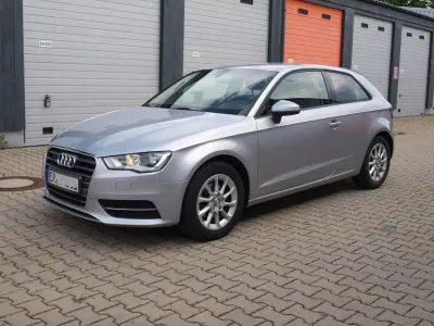 Gebraucht Audi A3 125 PS (91 kW) 2015 Silber Limousine