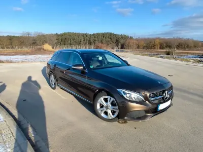 Gebraucht Mercedes C180 156 PS (114 kW) 2014 Braun Kombi