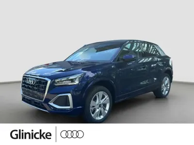 Używany Audi Q2 Advanced Plus 190 KM (139 kW) 2025 Szary SUV