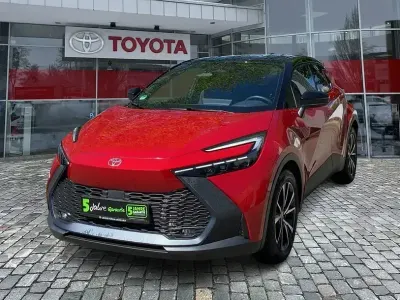 Gebraucht Toyota C-HR Team 197 PS (144 kW) 2024 Karminarot / dach (metallic) SUV
