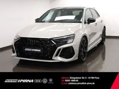 Gebraucht Audi RS3 Sport 400 PS (294 kW) 2024 Beige Limousine