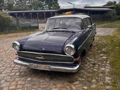 Gebraucht Opel Kapitän 90 PS (66 kW) 1963 Blau Limousine