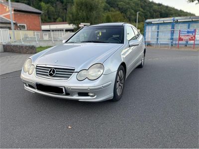 Mercedes C180