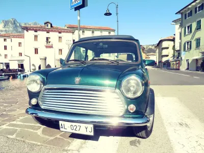 Gebraucht Mini 1300 Classic 67 PS (49 kW) 1996 Grün Kleinwagen