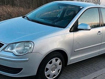 Gebraucht VW Polo 64 PS (47 kW) 2007 Silber Kleinwagen