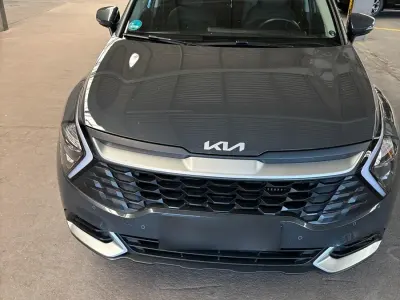 Gebraucht Kia Sportage 150 PS (110 kW) 2024 Grau SUV