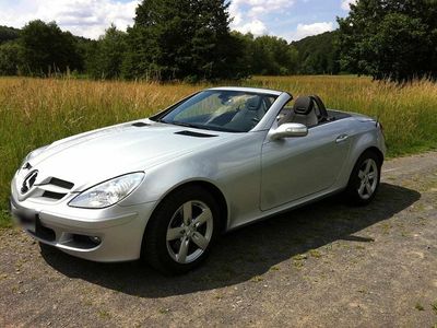 Gebraucht Mercedes SLK200 163 PS (119 kW) 2006 Silber Cabrio