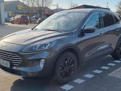 Second-hand Ford Kuga Titanium 150 CP (110 kW) 2021 Gri SUV