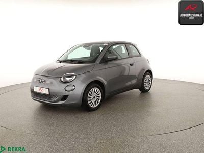 Gebraucht Fiat 500e Action 69 kW (95 PS) 2023 Grau Kleinwagen