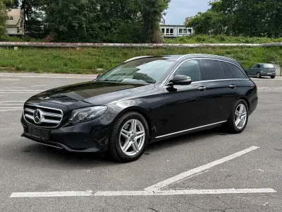 Second-hand Mercedes E220