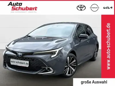Neu Toyota Corolla 140 PS (102 kW) 2026 Grau Kleinwagen